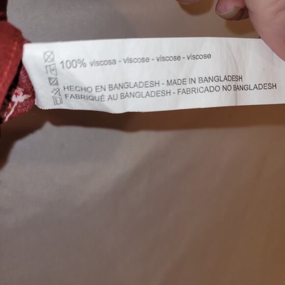 Lefties maroon red floral bird print button up blouse size large Novelty Retro - Picture 5 of 6